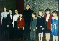 Владимир Спиваков и юные тольяттинские музыканты --- Нажмите, чтобы увеличить.